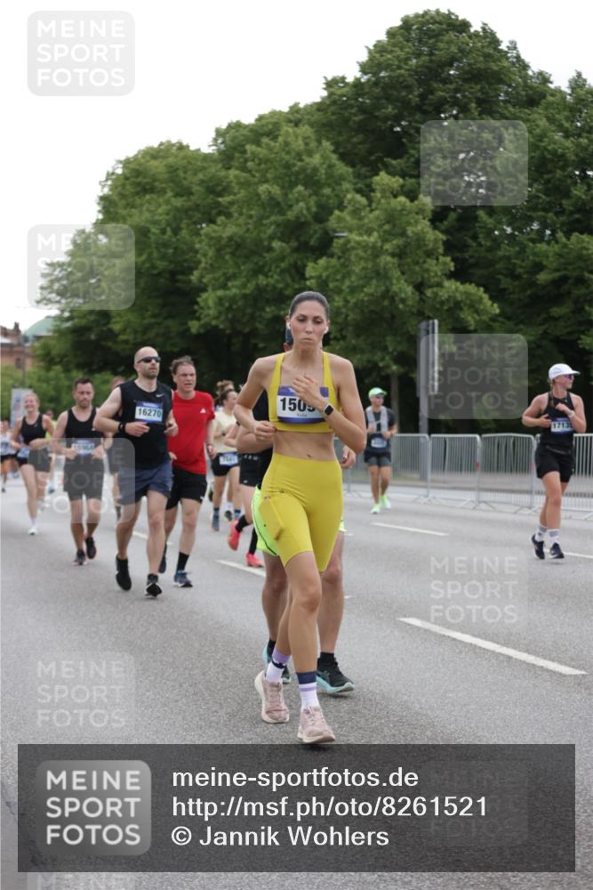 29.06.2025 - hella hamburg halbmarathon Jannik Wohlers http://msf.ph/oto/8261521 29.06.2025 10:32:50 Lombardsbrücke 1324, 1764, 2038, 2054, 2085, 2838, 3341, 3812, 3871, 4030, 4445, 4650, 5180, 5581, 5917, 6773, 8595, 9289, 9591, 9592, 9780, 11229, 11713, 11826, 12039, 12812, 12813, 13339, 14085, 14305, 14743, 15091, 15815, 15885, 15951, 15957, 15964, 16246, 16270, 16391, 17135, 18409, 18742, 18743, 18951 meine-sportfotos.de