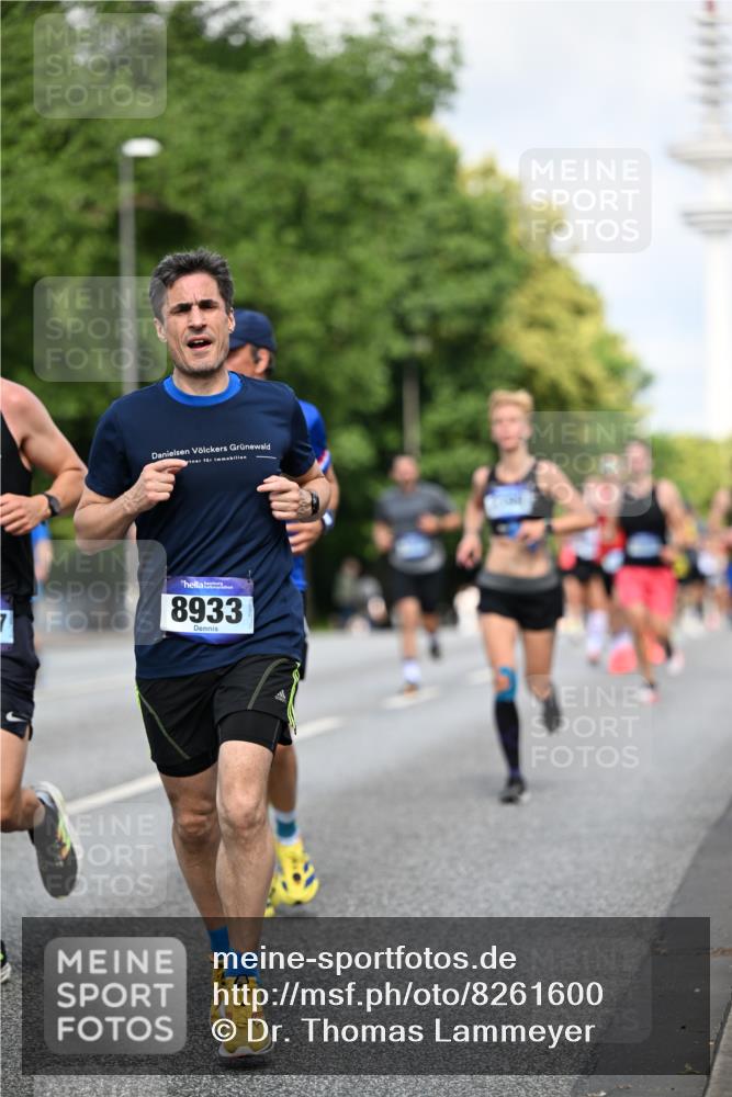 29.06.2025 - hella hamburg halbmarathon Dr. Thomas Lammeyer http://msf.ph/oto/8261600 29.06.2025 09:52:04 Kennedybrücke 1290, 1505, 1710, 2262, 2399, 3480, 4062, 4359, 4381, 5003, 5307, 5554, 5709, 6993, 7152, 7154, 8002, 8121, 8571, 8933, 9403, 10190, 10852 meine-sportfotos.de