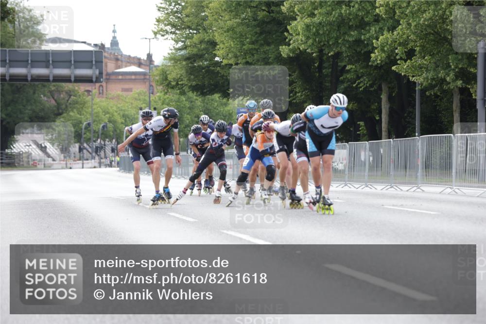 29.06.2025 - hella hamburg halbmarathon Jannik Wohlers http://msf.ph/oto/8261618 29.06.2025 08:49:58 Lombardsbrücke  meine-sportfotos.de
