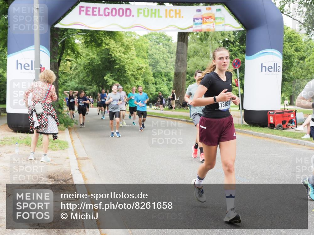 29.06.2025 - hella hamburg halbmarathon MichiJ http://msf.ph/oto/8261658 29.06.2025 10:53:51 Zwischen KM18-KM19 2868, 3630, 4532, 5431, 10042, 11509, 12998, 16379, 18857 meine-sportfotos.de