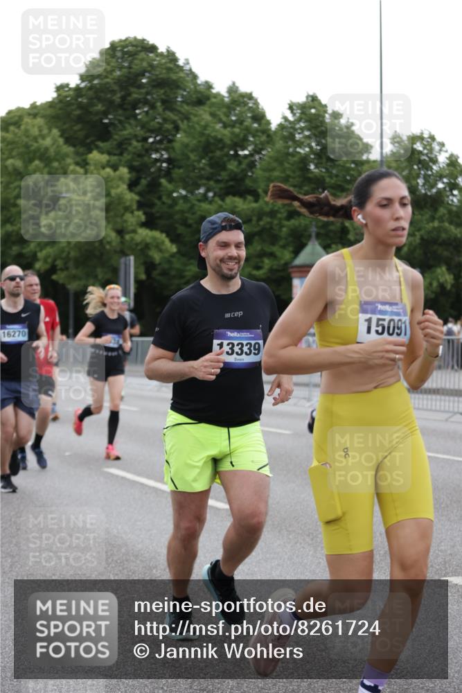 29.06.2025 - hella hamburg halbmarathon Jannik Wohlers http://msf.ph/oto/8261724 29.06.2025 10:32:52 Lombardsbrücke 1324, 1764, 2038, 2054, 2085, 2838, 3341, 3812, 3871, 4030, 4164, 4445, 4650, 5180, 5581, 5917, 6773, 8595, 9289, 9591, 9592, 9780, 11229, 11713, 11826, 12039, 12812, 12813, 13339, 14085, 15091, 15815, 15885, 15951, 15957, 15964, 16246, 16270, 16391, 17135, 18409, 18742, 18743, 18951 meine-sportfotos.de