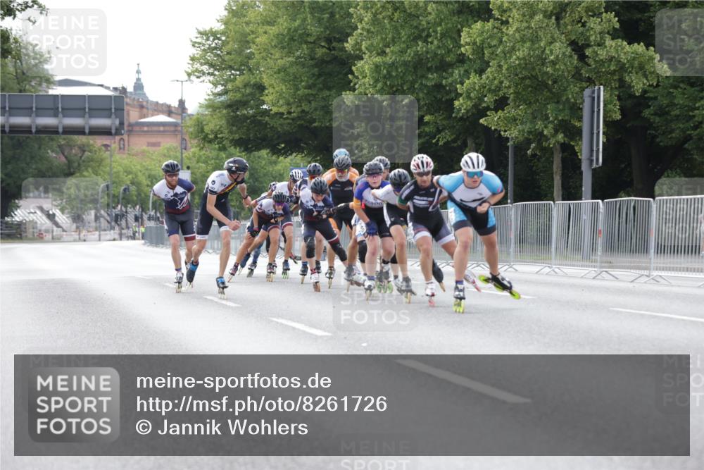 29.06.2025 - hella hamburg halbmarathon Jannik Wohlers http://msf.ph/oto/8261726 29.06.2025 08:49:58 Lombardsbrücke  meine-sportfotos.de