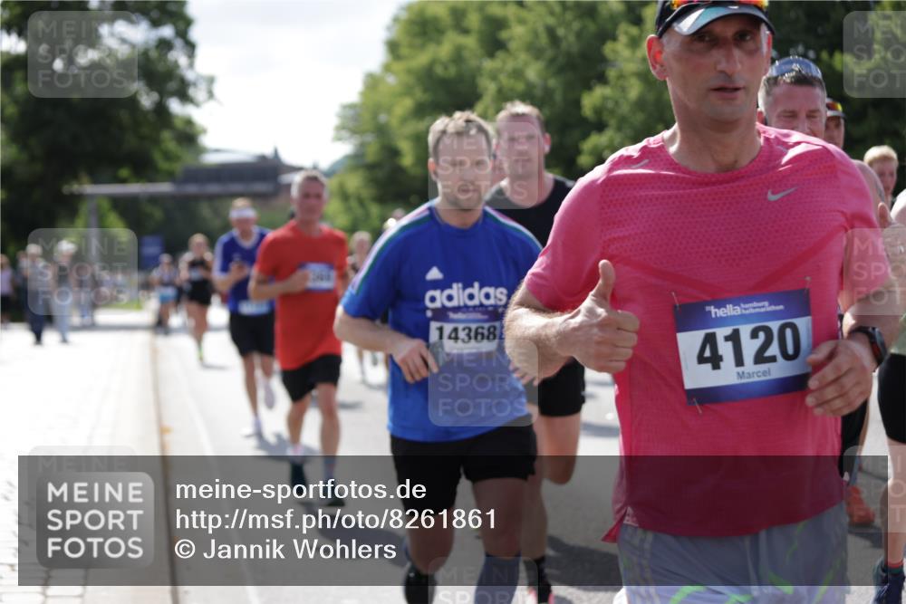 29.06.2025 - hella hamburg halbmarathon Jannik Wohlers http://msf.ph/oto/8261861 29.06.2025 09:58:21 Lombardsbrücke 1410, 1727, 1946, 1951, 2518, 2840, 2883, 2907, 3334, 3819, 3952, 4120, 4152, 4167, 5077, 5084, 5259, 5378, 6294, 6592, 6657, 6759, 6877, 7082, 7369, 7716, 7732, 8068, 8322, 8639, 8721, 9727, 9770, 10724, 11212, 11214, 11638, 11976, 12362, 12483, 12526, 12632, 12633, 13397, 13465, 13470, 13654, 13694, 13706, 13880, 13997, 14266, 14355, 14363, 14368, 14702, 15275, 15389, 15497, 15506, 15523, 15727, 15854, 16108, 16176, 16470, 16830, 17181, 17346, 17348, 17491 meine-sportfotos.de