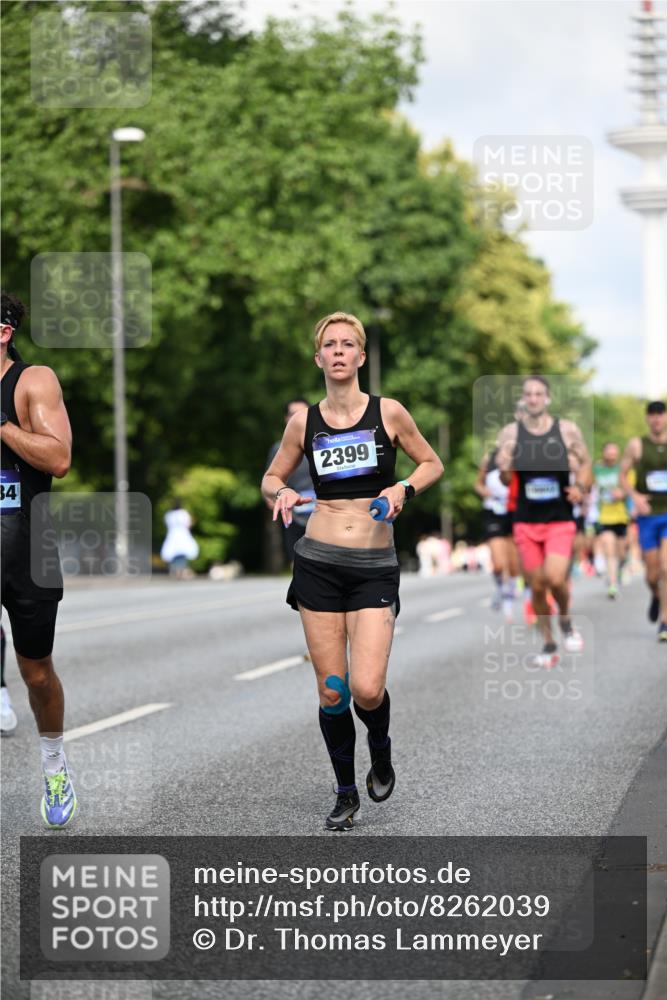 29.06.2025 - hella hamburg halbmarathon Dr. Thomas Lammeyer http://msf.ph/oto/8262039 29.06.2025 09:52:05 Kennedybrücke 1290, 1505, 1710, 2262, 2399, 3480, 3547, 4062, 4359, 4381, 5003, 5307, 5554, 5709, 6993, 7152, 7154, 8002, 8121, 8571, 8933, 9403, 10190, 10738, 10852 meine-sportfotos.de