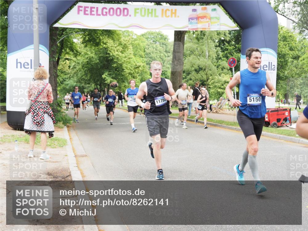 29.06.2025 - hella hamburg halbmarathon MichiJ http://msf.ph/oto/8262141 29.06.2025 10:53:58 Zwischen KM18-KM19 1866, 5150, 10042, 11321, 11755, 13203, 13603, 14987 meine-sportfotos.de