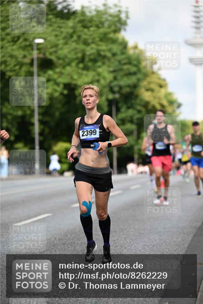 29.06.2025 - hella hamburg halbmarathon Dr. Thomas Lammeyer http://msf.ph/oto/8262229 29.06.2025 09:52:05 Kennedybrücke 1290, 1505, 1710, 2262, 2399, 3480, 3547, 4062, 4359, 4381, 5003, 5307, 5554, 5709, 6993, 7152, 7154, 8002, 8121, 8571, 8933, 9403, 10190, 10738, 10852 meine-sportfotos.de