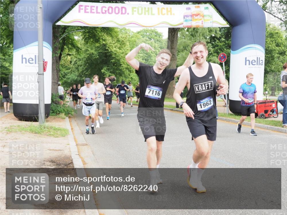 29.06.2025 - hella hamburg halbmarathon MichiJ http://msf.ph/oto/8262240 29.06.2025 10:30:04 Zwischen KM18-KM19 1631, 1962, 4871, 5387, 5436, 7116, 9547, 12434, 17177, 18004, 18491 meine-sportfotos.de
