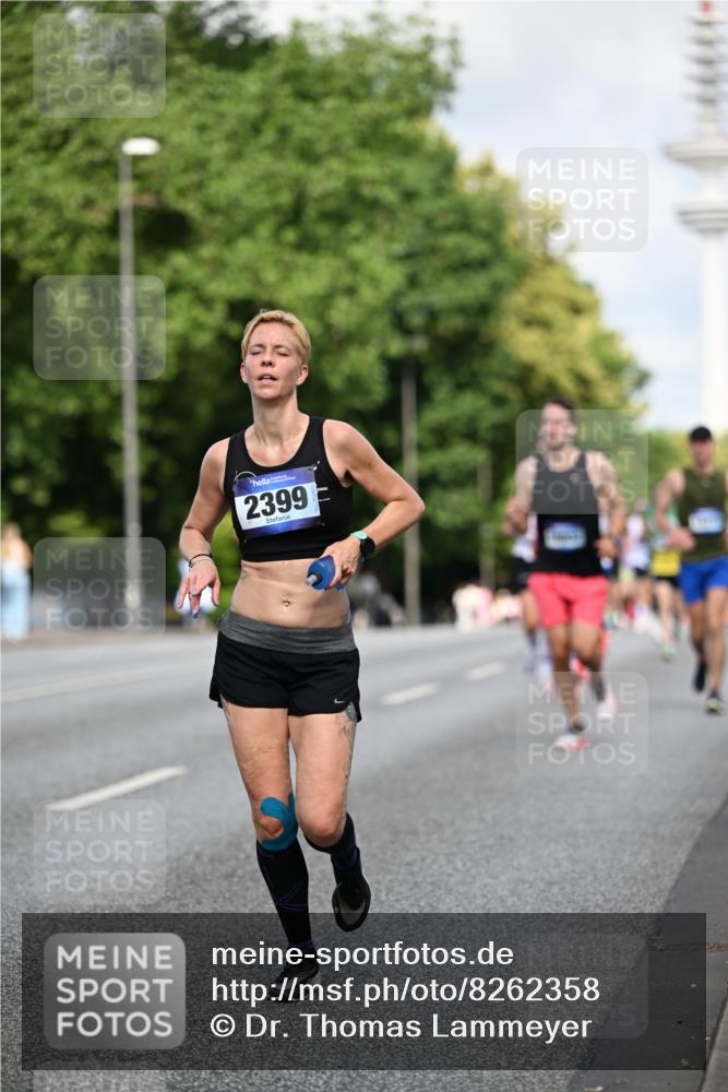 29.06.2025 - hella hamburg halbmarathon Dr. Thomas Lammeyer http://msf.ph/oto/8262358 29.06.2025 09:52:06 Kennedybrücke 1290, 1505, 1710, 2262, 2399, 3480, 3547, 4062, 4359, 4381, 5003, 5307, 5554, 5709, 6993, 7152, 7154, 8002, 8121, 8571, 8933, 9403, 10190, 10738, 10852 meine-sportfotos.de