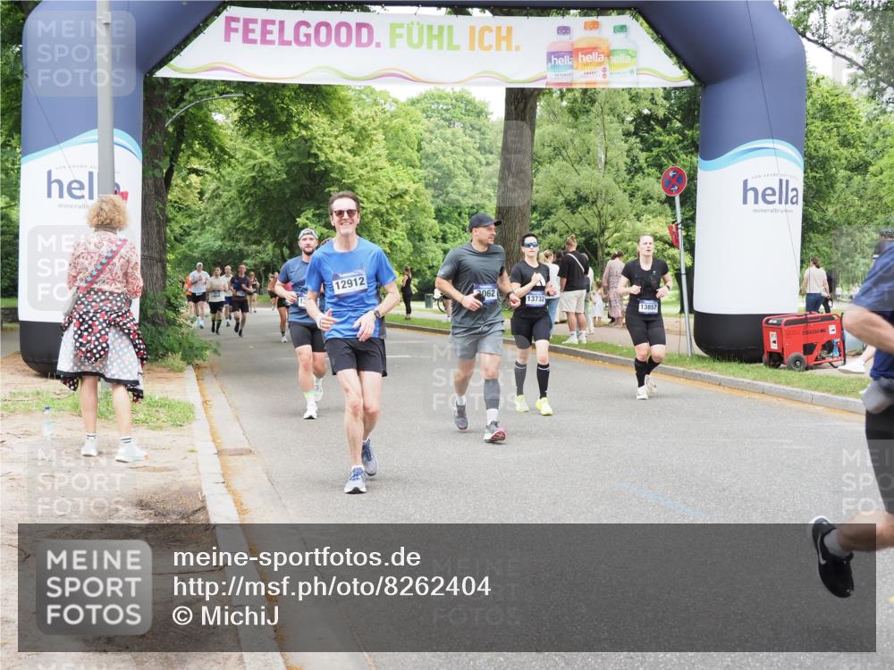 29.06.2025 - hella hamburg halbmarathon MichiJ http://msf.ph/oto/8262404 29.06.2025 10:54:03 Zwischen KM18-KM19 1729, 3062, 3225, 4066, 5150, 6453, 8909, 11755, 12005, 12912, 13732, 13857 meine-sportfotos.de