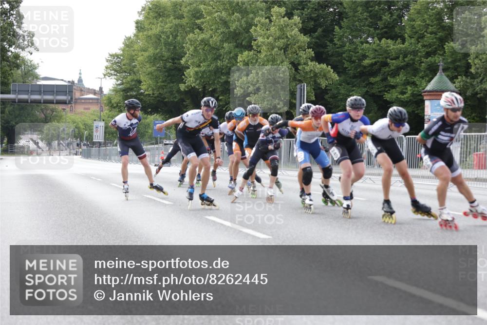 29.06.2025 - hella hamburg halbmarathon Jannik Wohlers http://msf.ph/oto/8262445 29.06.2025 08:49:59 Lombardsbrücke  meine-sportfotos.de