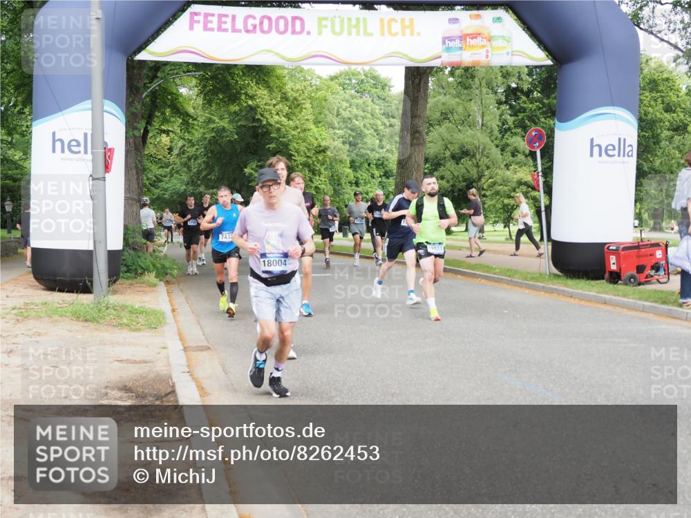 29.06.2025 - hella hamburg halbmarathon MichiJ http://msf.ph/oto/8262453 29.06.2025 10:30:06 Zwischen KM18-KM19 1631, 1962, 4871, 5387, 5436, 6721, 7116, 9547, 12434, 15521, 15623, 17177, 18004, 18491 meine-sportfotos.de