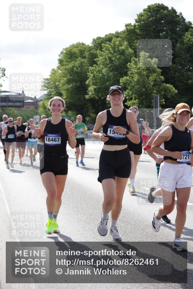 29.06.2025 - hella hamburg halbmarathon Jannik Wohlers http://msf.ph/oto/8262461 29.06.2025 09:58:27 Lombardsbrücke 1410, 1485, 1715, 1719, 1727, 1946, 1951, 2840, 2883, 2907, 3037, 3334, 3952, 4120, 4167, 5077, 5084, 6294, 6629, 6657, 7082, 7369, 7716, 7732, 8068, 8322, 8639, 8721, 8798, 9655, 9727, 9770, 10488, 10724, 11212, 11612, 11976, 12135, 12362, 12526, 13397, 13465, 13654, 13694, 13706, 13880, 13997, 14355, 14363, 14368, 14702, 15275, 15497, 15506, 15516, 15727, 15854, 16108, 16292, 16470, 17181, 17383, 17491, 17828, 18000, 18181, 18308, 18340, 19152 meine-sportfotos.de