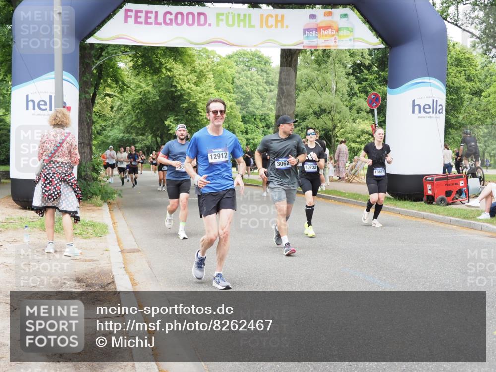 29.06.2025 - hella hamburg halbmarathon MichiJ http://msf.ph/oto/8262467 29.06.2025 10:54:04 Zwischen KM18-KM19 1729, 3062, 3225, 4066, 6453, 8909, 11755, 12005, 12912, 13042, 13732, 13857 meine-sportfotos.de