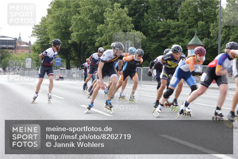 29.06.2025 - hella hamburg halbmarathon Jannik Wohlers http://msf.ph/oto/8262719 29.06.2025 08:50:00 Lombardsbrücke  meine-sportfotos.de