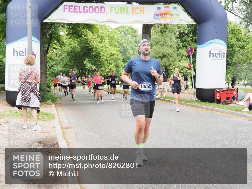 29.06.2025 - hella hamburg halbmarathon MichiJ http://msf.ph/oto/8262801 29.06.2025 10:54:06 Zwischen KM18-KM19 1729, 3062, 3225, 4066, 6453, 8909, 12005, 12912, 13042, 13732, 13857 meine-sportfotos.de