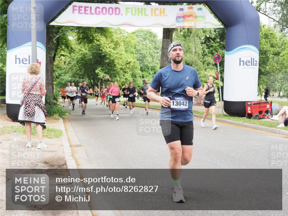 29.06.2025 - hella hamburg halbmarathon MichiJ http://msf.ph/oto/8262827 29.06.2025 10:54:06 Zwischen KM18-KM19 1729, 3062, 3225, 4066, 6453, 8909, 12005, 12912, 13042, 13732, 13857 meine-sportfotos.de