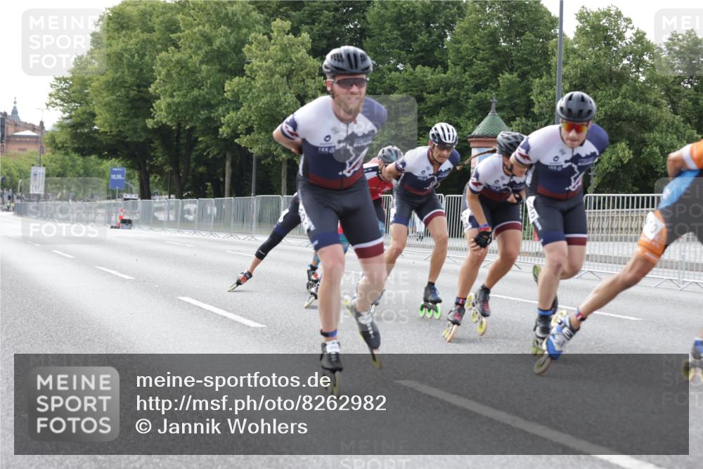 29.06.2025 - hella hamburg halbmarathon Jannik Wohlers http://msf.ph/oto/8262982 29.06.2025 08:50:01 Lombardsbrücke  meine-sportfotos.de