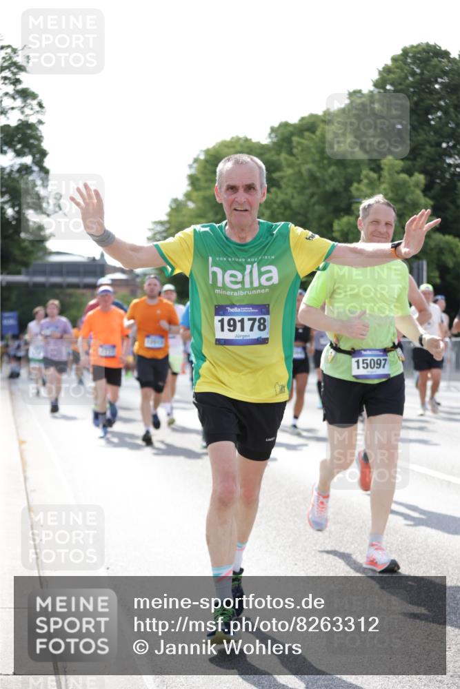 29.06.2025 - hella hamburg halbmarathon Jannik Wohlers http://msf.ph/oto/8263312 29.06.2025 09:59:38 Lombardsbrücke 1006, 1125, 1239, 1264, 1834, 1914, 2099, 2159, 2348, 2364, 2447, 2582, 2584, 2676, 2677, 2910, 3181, 3836, 4013, 4231, 4632, 4772, 4796, 5015, 5134, 5272, 5341, 6174, 6201, 6202, 6462, 6581, 6587, 6602, 6636, 6892, 7717, 7786, 7824, 8223, 8285, 8394, 8573, 8730, 9611, 10093, 10268, 10337, 10742, 10759, 10788, 11158, 11159, 11366, 11753, 11797, 11799, 12248, 12479, 12513, 13847, 13993, 14139, 14429, 14750, 14785, 15097, 15110, 15431, 16327, 17160, 17468, 17525 meine-sportfotos.de