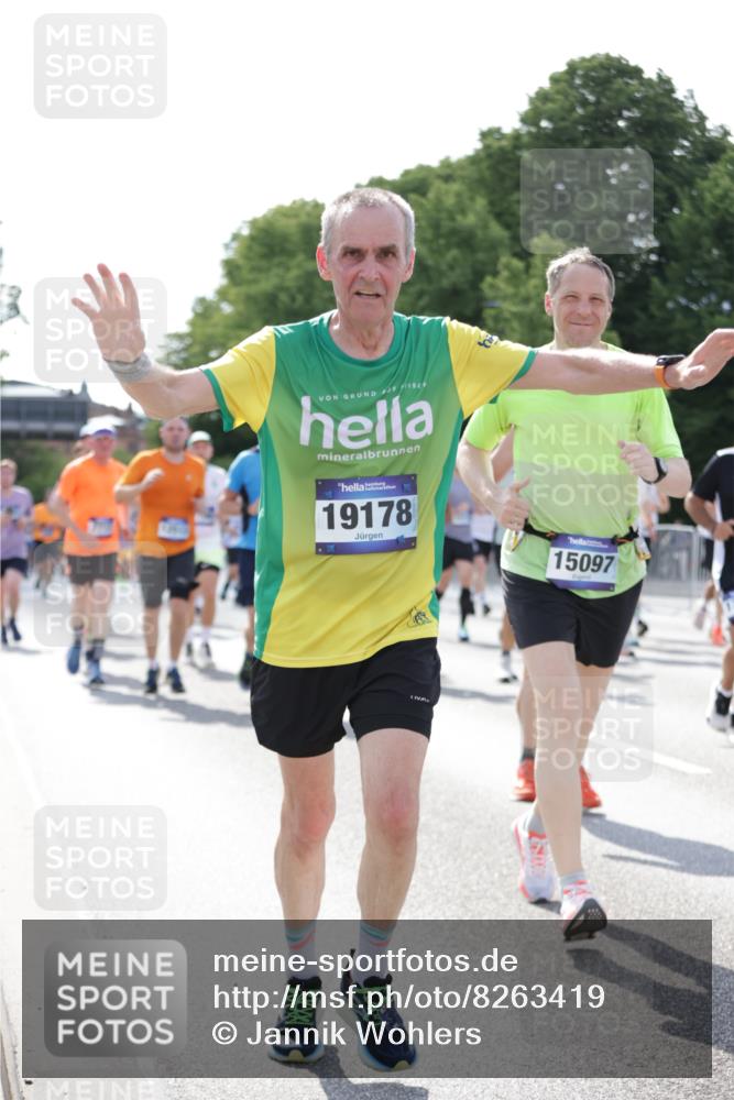 29.06.2025 - hella hamburg halbmarathon Jannik Wohlers http://msf.ph/oto/8263419 29.06.2025 09:59:38 Lombardsbrücke 1006, 1125, 1239, 1264, 1834, 1914, 2099, 2159, 2348, 2364, 2447, 2582, 2584, 2676, 2677, 2910, 3181, 3836, 4013, 4231, 4632, 4772, 4796, 5015, 5134, 5272, 5341, 6174, 6201, 6202, 6462, 6581, 6587, 6602, 6636, 6892, 7717, 7786, 7824, 8223, 8285, 8394, 8573, 8730, 9611, 10093, 10268, 10337, 10742, 10759, 10788, 11158, 11159, 11366, 11753, 11797, 11799, 12248, 12479, 12513, 13847, 13993, 14139, 14429, 14750, 14785, 15097, 15110, 15431, 16327, 17160, 17468, 17525 meine-sportfotos.de