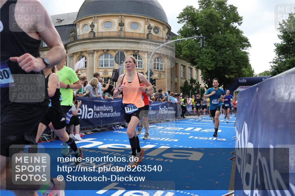 29.06.2025 - hella hamburg halbmarathon Strokosch-Dieckow http://msf.ph/oto/8263540 29.06.2025 10:44:12 Ziel 1220, 1391, 1413, 1415, 3021, 4999, 5231, 5275, 5884, 7005, 8722, 9444, 9633, 10193, 10930, 12159, 12528, 14686, 14687, 15225, 15280, 16301, 16316, 16506, 16547, 16648, 16893, 17748, 18691 meine-sportfotos.de