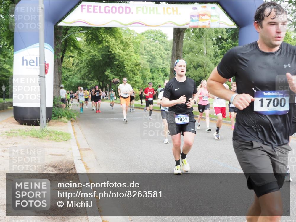 29.06.2025 - hella hamburg halbmarathon MichiJ http://msf.ph/oto/8263581 29.06.2025 10:30:12 Zwischen KM18-KM19 1441, 1570, 1700, 4823, 6550, 6721, 7035, 7432, 9547, 11417, 13725, 15247, 15521, 15623, 18004, 18772 meine-sportfotos.de