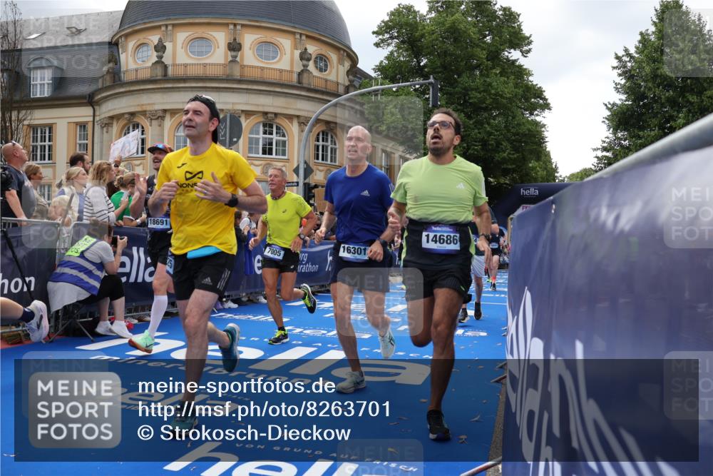 29.06.2025 - hella hamburg halbmarathon Strokosch-Dieckow http://msf.ph/oto/8263701 29.06.2025 10:44:15 Ziel 1220, 1413, 1415, 1902, 4999, 5231, 5275, 5884, 7005, 7191, 8722, 9444, 9633, 10193, 10930, 12159, 12528, 14686, 14687, 15225, 15280, 16301, 16316, 16547, 16648, 16893, 17748, 18691 meine-sportfotos.de