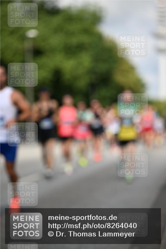29.06.2025 - hella hamburg halbmarathon Dr. Thomas Lammeyer http://msf.ph/oto/8264040 29.06.2025 09:52:12 Kennedybrücke 1042, 1290, 1571, 1710, 2262, 2399, 3480, 3547, 4062, 4359, 4381, 5003, 5307, 5709, 6993, 7152, 7154, 7310, 7482, 8002, 8121, 8571, 8933, 9403, 9643, 10190, 10451, 10738, 10877, 11106 meine-sportfotos.de