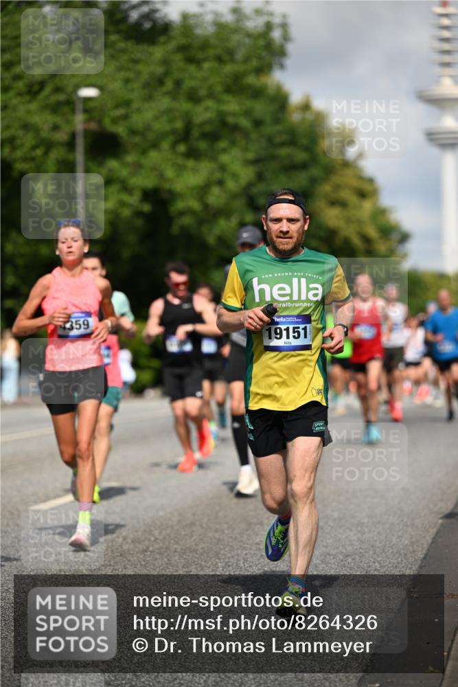 29.06.2025 - hella hamburg halbmarathon Dr. Thomas Lammeyer http://msf.ph/oto/8264326 29.06.2025 09:52:14 Kennedybrücke 1042, 1290, 1571, 2262, 2399, 3480, 3547, 4062, 4359, 4381, 5003, 5307, 6993, 7152, 7154, 7310, 7482, 8002, 8121, 8571, 8933, 9403, 9643, 10190, 10451, 10738, 10877, 11106 meine-sportfotos.de