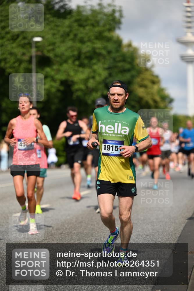 29.06.2025 - hella hamburg halbmarathon Dr. Thomas Lammeyer http://msf.ph/oto/8264351 29.06.2025 09:52:14 Kennedybrücke 1042, 1290, 1571, 2262, 2399, 3480, 3547, 4062, 4359, 4381, 5003, 5307, 6993, 7152, 7154, 7310, 7482, 8002, 8121, 8571, 8933, 9403, 9643, 10190, 10451, 10738, 10877, 11106 meine-sportfotos.de