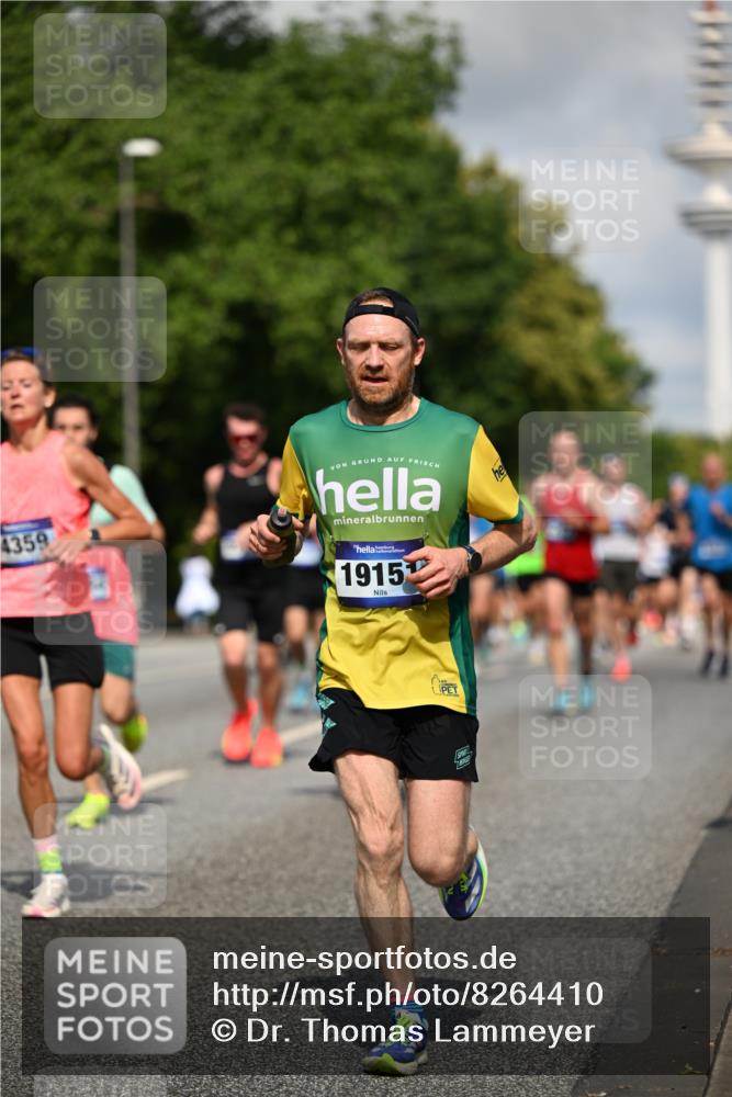 29.06.2025 - hella hamburg halbmarathon Dr. Thomas Lammeyer http://msf.ph/oto/8264410 29.06.2025 09:52:15 Kennedybrücke 1042, 1290, 1571, 2262, 2399, 3480, 3547, 4062, 4359, 4381, 5003, 5307, 6993, 7152, 7154, 7310, 7482, 8002, 8121, 8571, 9403, 9640, 9643, 10190, 10451, 10738, 10877, 11106 meine-sportfotos.de