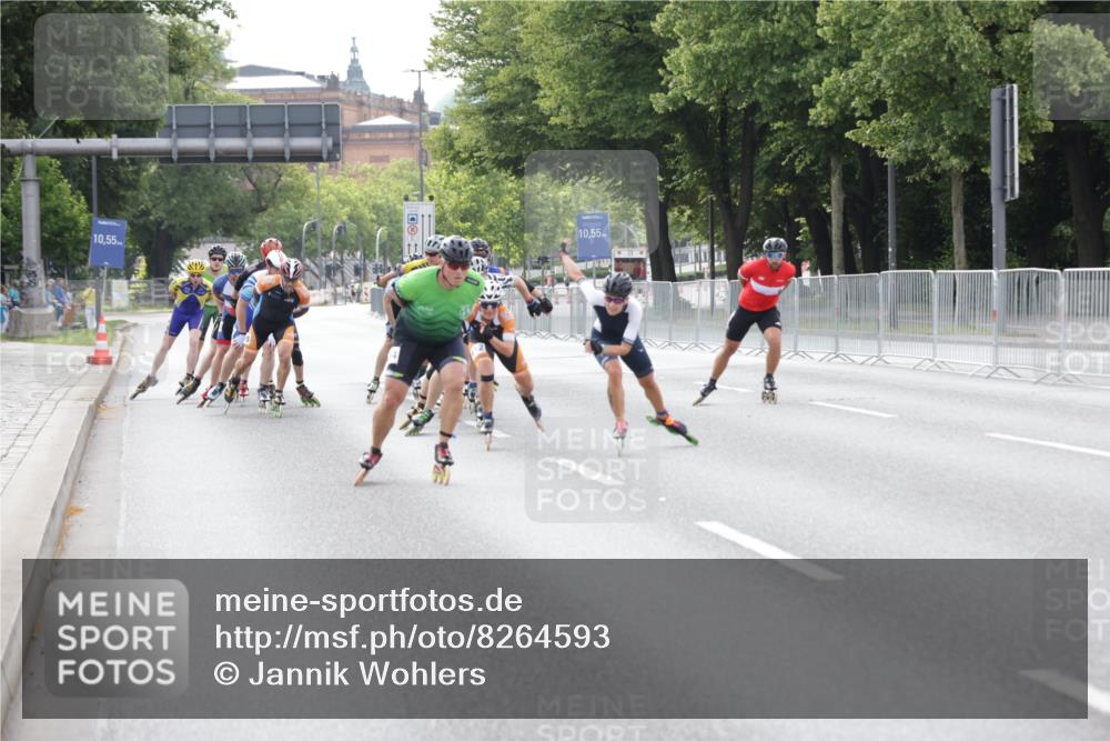 29.06.2025 - hella hamburg halbmarathon Jannik Wohlers http://msf.ph/oto/8264593 29.06.2025 08:50:41 Lombardsbrücke  meine-sportfotos.de