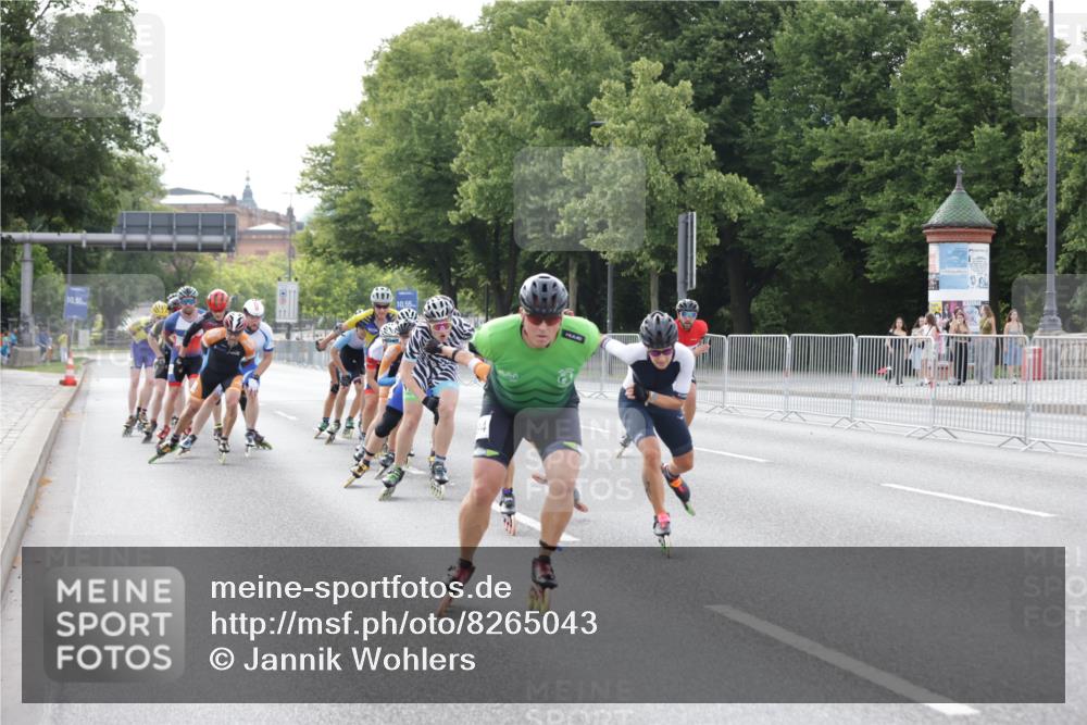 29.06.2025 - hella hamburg halbmarathon Jannik Wohlers http://msf.ph/oto/8265043 29.06.2025 08:50:42 Lombardsbrücke  meine-sportfotos.de