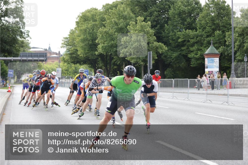 29.06.2025 - hella hamburg halbmarathon Jannik Wohlers http://msf.ph/oto/8265090 29.06.2025 08:50:42 Lombardsbrücke  meine-sportfotos.de