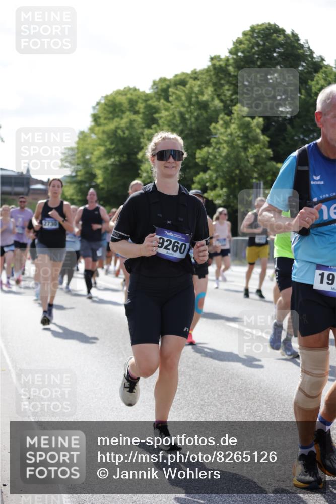29.06.2025 - hella hamburg halbmarathon Jannik Wohlers http://msf.ph/oto/8265126 29.06.2025 09:59:52 Lombardsbrücke 1019, 1180, 1239, 1264, 1526, 2027, 2086, 2099, 2159, 2346, 2447, 2582, 2584, 2606, 2652, 2730, 3177, 3181, 3319, 3861, 3898, 4594, 4632, 4796, 4813, 4940, 5272, 5728, 6082, 6084, 6104, 6220, 6260, 6470, 6581, 6891, 6892, 7159, 7717, 7786, 7824, 8394, 8531, 10044, 10268, 10534, 10582, 10587, 10742, 10759, 10766, 10788, 10797, 11083, 11158, 11159, 11324, 11846, 11960, 11992, 12213, 12513, 12646, 12773, 12774, 13234, 13236, 13512, 13847, 13993, 14135 meine-sportfotos.de
