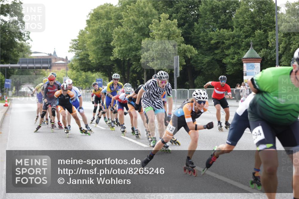 29.06.2025 - hella hamburg halbmarathon Jannik Wohlers http://msf.ph/oto/8265246 29.06.2025 08:50:42 Lombardsbrücke  meine-sportfotos.de