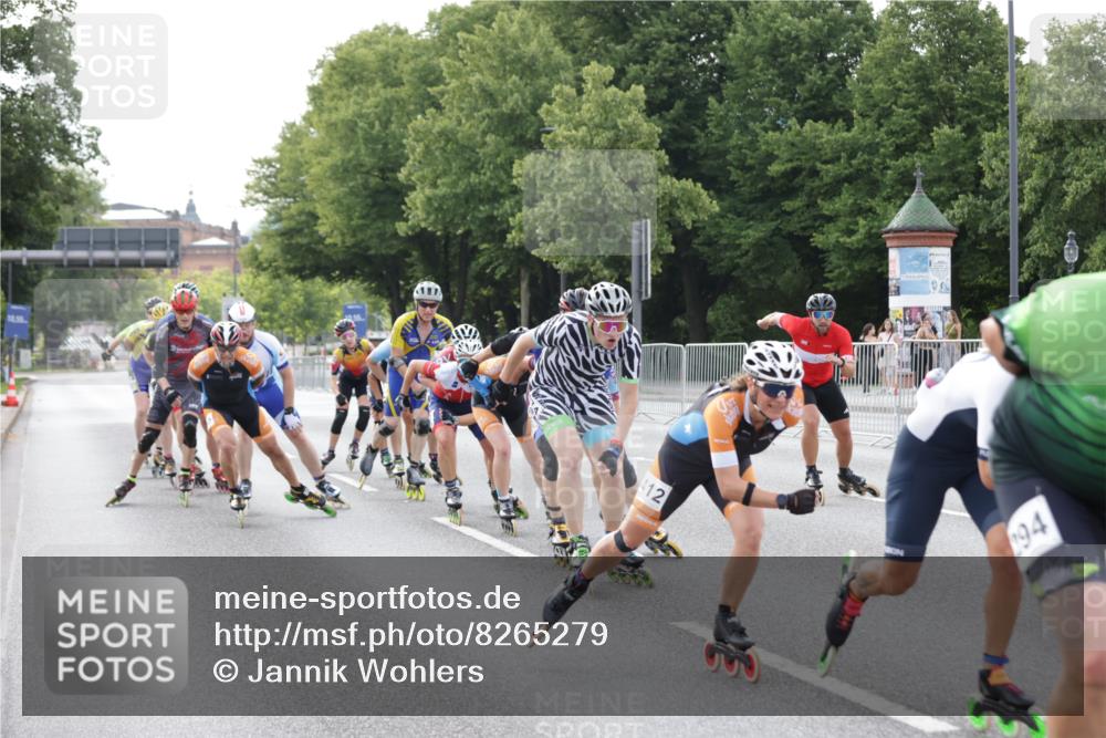 29.06.2025 - hella hamburg halbmarathon Jannik Wohlers http://msf.ph/oto/8265279 29.06.2025 08:50:43 Lombardsbrücke  meine-sportfotos.de