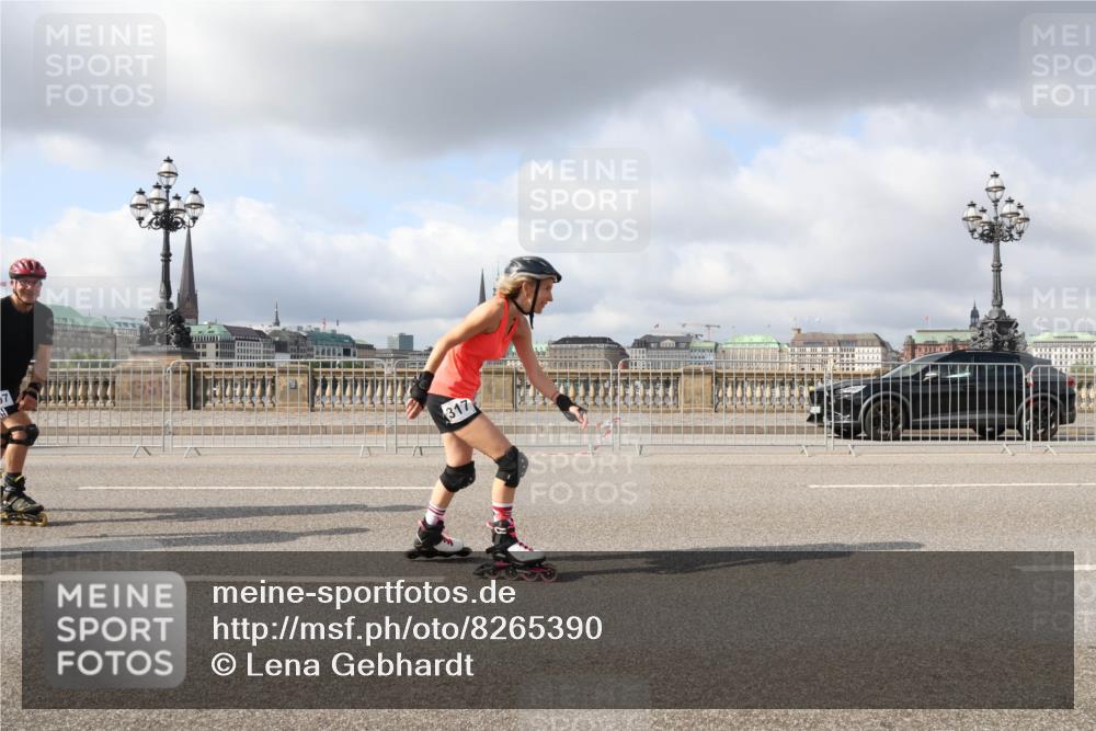 29.06.2025 - hella hamburg halbmarathon Lena Gebhardt http://msf.ph/oto/8265390 29.06.2025 09:04:34 Lombardsbrücke  meine-sportfotos.de