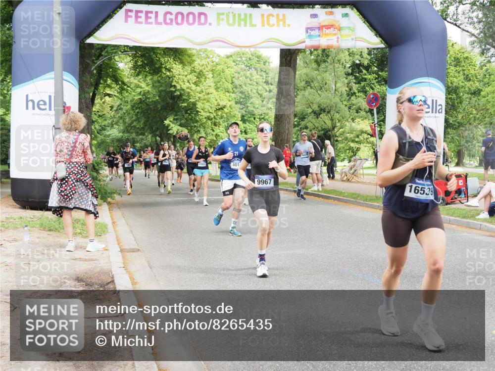 29.06.2025 - hella hamburg halbmarathon MichiJ http://msf.ph/oto/8265435 29.06.2025 10:54:27 Zwischen KM18-KM19 6196, 9967, 14203, 16539, 16723 meine-sportfotos.de