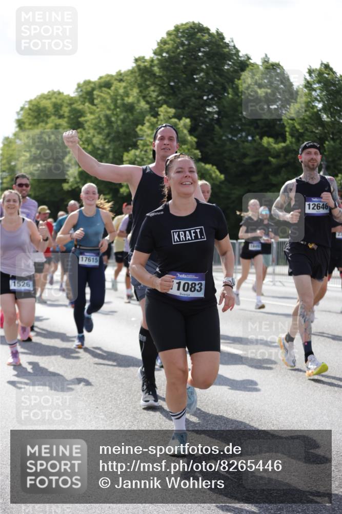 29.06.2025 - hella hamburg halbmarathon Jannik Wohlers http://msf.ph/oto/8265446 29.06.2025 09:59:55 Lombardsbrücke 1019, 1180, 1239, 1526, 1544, 1681, 2027, 2086, 2159, 2346, 2426, 2447, 2606, 2652, 2730, 3042, 3177, 3181, 3319, 3400, 3861, 3898, 4419, 4594, 4632, 4813, 4940, 5272, 5728, 6082, 6084, 6104, 6220, 6260, 6470, 6891, 7159, 8394, 8531, 8669, 9450, 9485, 9622, 10044, 10268, 10534, 10582, 10587, 10665, 10766, 10788, 10797, 11083, 11158, 11159, 11324, 11499, 11527, 11846, 11960, 11992, 12213, 12646, 12773, 12774, 12879, 13234, 13236, 13512, 14135 meine-sportfotos.de