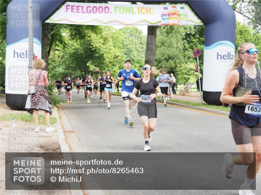 29.06.2025 - hella hamburg halbmarathon MichiJ http://msf.ph/oto/8265463 29.06.2025 10:54:27 Zwischen KM18-KM19 6196, 9967, 14203, 16539, 16723 meine-sportfotos.de