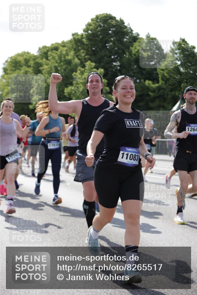 29.06.2025 - hella hamburg halbmarathon Jannik Wohlers http://msf.ph/oto/8265517 29.06.2025 09:59:56 Lombardsbrücke 1019, 1180, 1239, 1526, 1544, 1681, 2027, 2086, 2159, 2346, 2426, 2606, 2652, 2730, 3042, 3177, 3181, 3319, 3400, 3861, 3898, 4419, 4594, 4813, 4940, 4945, 5272, 5643, 5728, 6082, 6084, 6104, 6220, 6260, 6470, 6891, 7159, 8394, 8531, 8669, 9450, 9485, 9622, 10044, 10268, 10534, 10582, 10587, 10665, 10766, 10797, 11083, 11159, 11324, 11499, 11527, 11846, 11960, 11992, 12213, 12646, 12773, 12774, 12879, 13234, 13236, 13459, 13512, 14135 meine-sportfotos.de