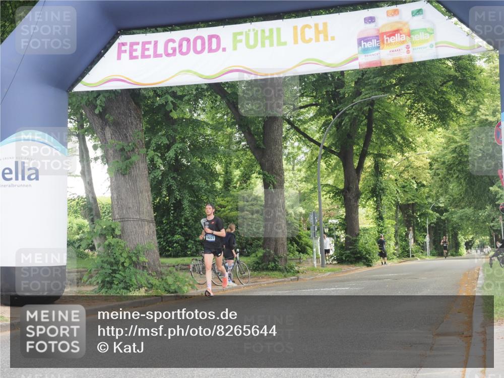 29.06.2025 - hella hamburg halbmarathon KatJ http://msf.ph/oto/8265644 29.06.2025 10:05:31 Zwischen KM18-KM19  meine-sportfotos.de
