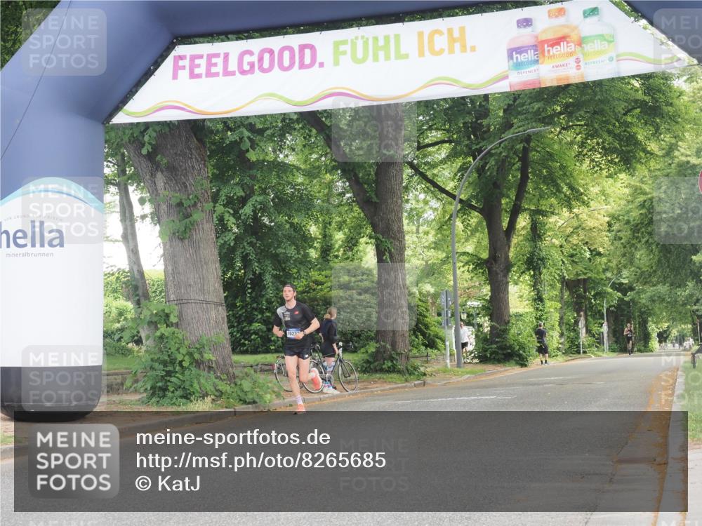 29.06.2025 - hella hamburg halbmarathon KatJ http://msf.ph/oto/8265685 29.06.2025 10:05:31 Zwischen KM18-KM19  meine-sportfotos.de