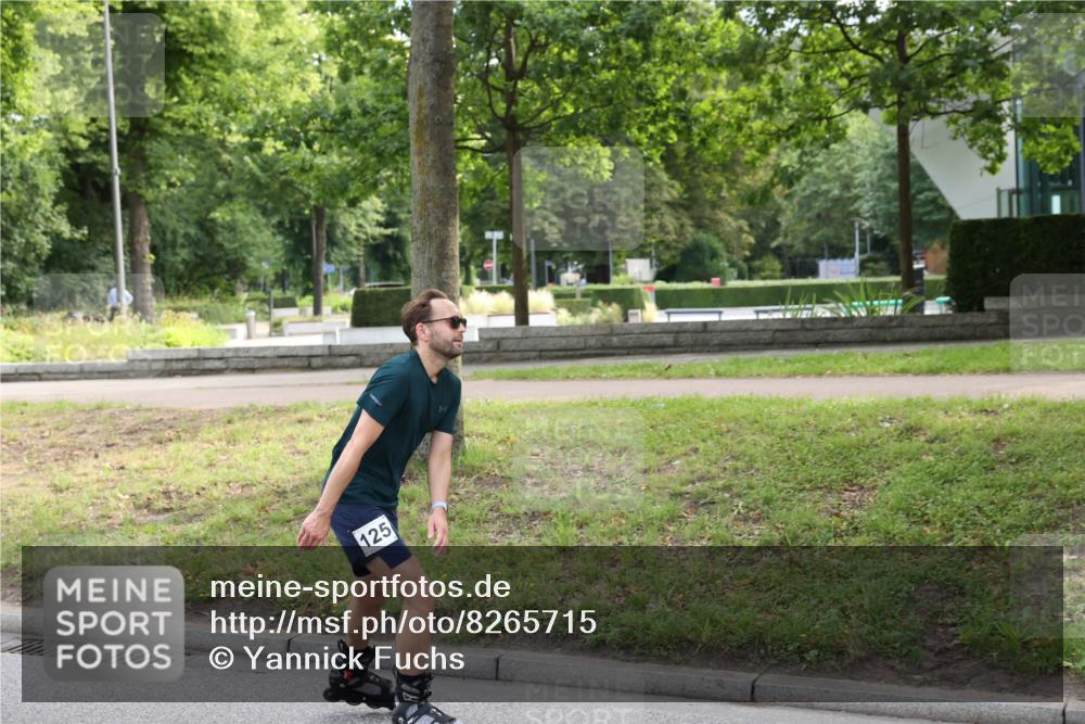 29.06.2025 - hella hamburg halbmarathon Yannick Fuchs http://msf.ph/oto/8265715 29.06.2025 09:37:54 20KM 125 meine-sportfotos.de