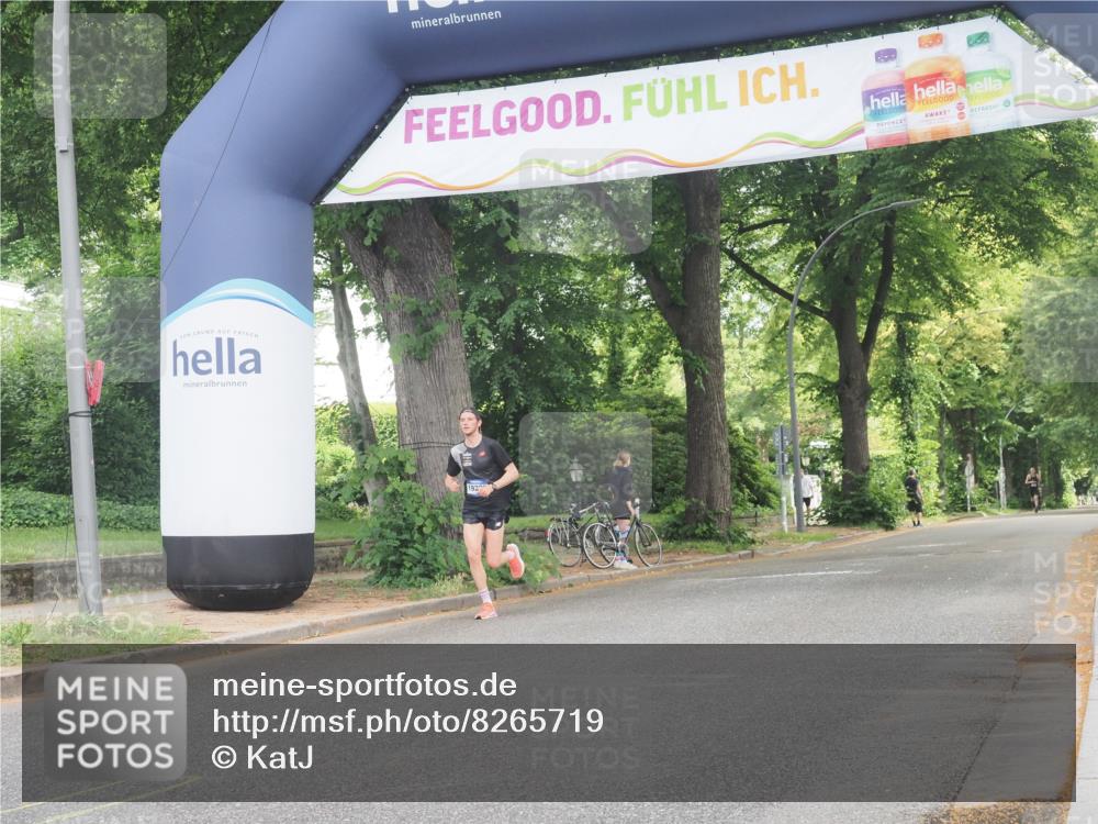 29.06.2025 - hella hamburg halbmarathon KatJ http://msf.ph/oto/8265719 29.06.2025 10:05:32 Zwischen KM18-KM19  meine-sportfotos.de