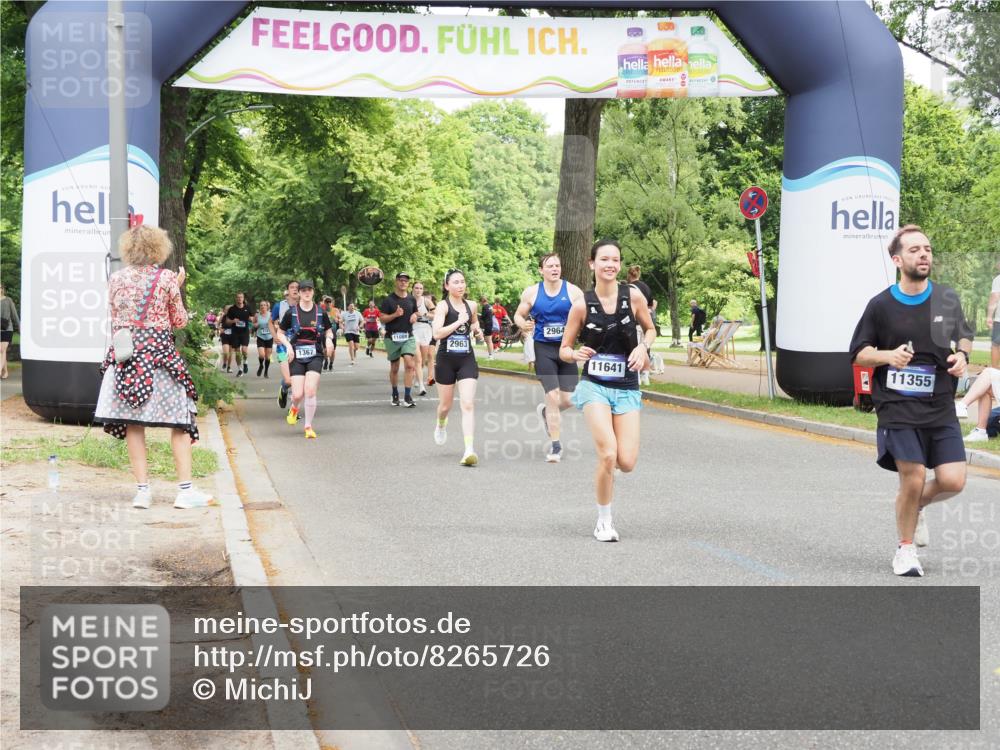29.06.2025 - hella hamburg halbmarathon MichiJ http://msf.ph/oto/8265726 29.06.2025 10:54:30 Zwischen KM18-KM19 2963, 2964, 4014, 5363, 6196, 9967, 11355, 11641, 14203, 16539, 16723, 16976 meine-sportfotos.de