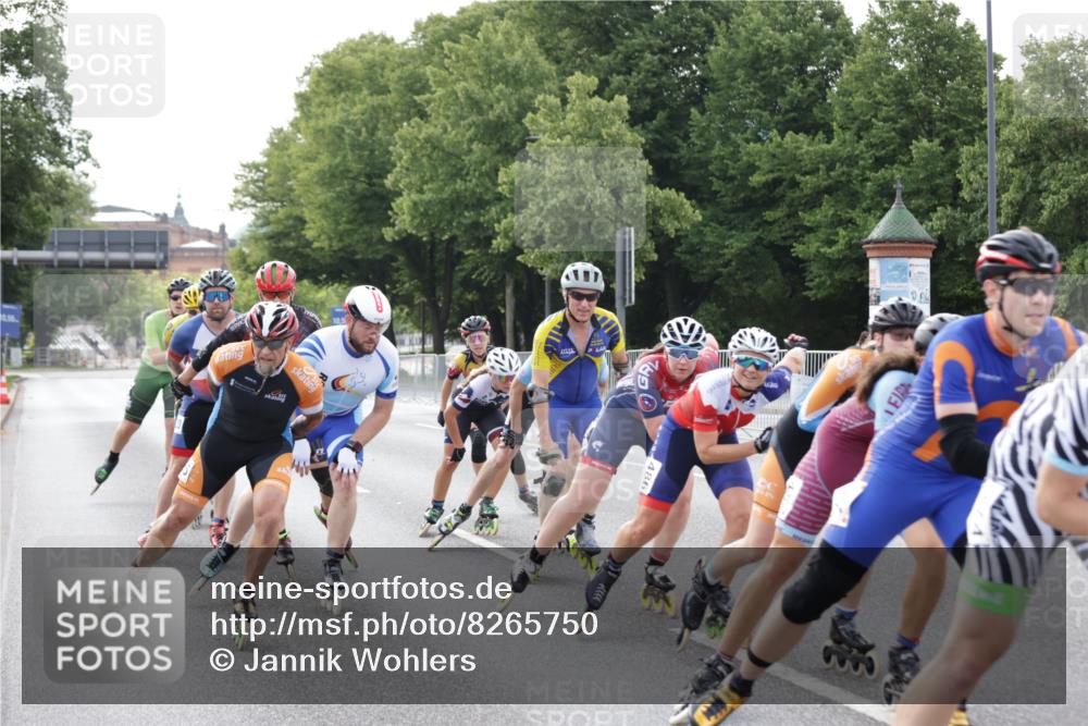 29.06.2025 - hella hamburg halbmarathon Jannik Wohlers http://msf.ph/oto/8265750 29.06.2025 08:50:43 Lombardsbrücke  meine-sportfotos.de