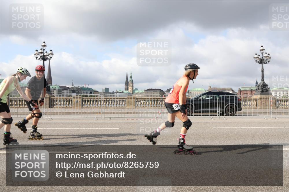 29.06.2025 - hella hamburg halbmarathon Lena Gebhardt http://msf.ph/oto/8265759 29.06.2025 09:04:34 Lombardsbrücke  meine-sportfotos.de