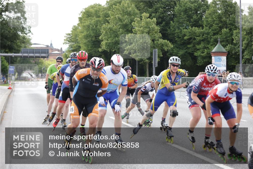 29.06.2025 - hella hamburg halbmarathon Jannik Wohlers http://msf.ph/oto/8265858 29.06.2025 08:50:44 Lombardsbrücke  meine-sportfotos.de