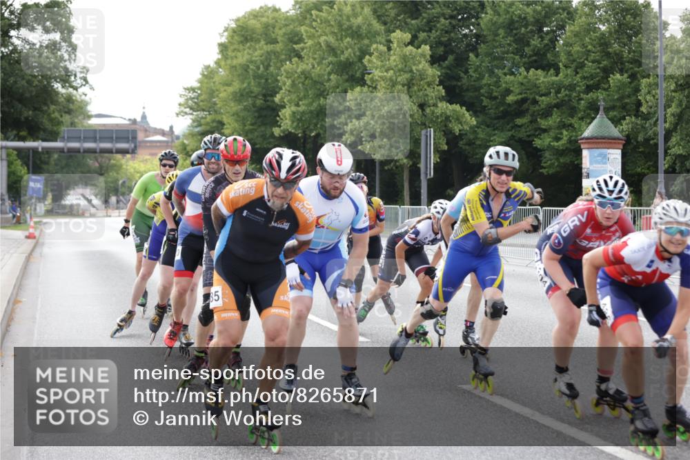 29.06.2025 - hella hamburg halbmarathon Jannik Wohlers http://msf.ph/oto/8265871 29.06.2025 08:50:44 Lombardsbrücke  meine-sportfotos.de